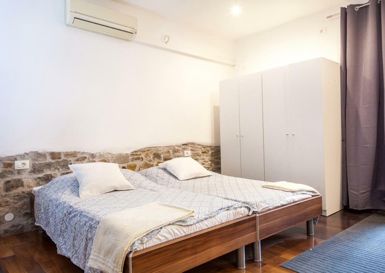 Naja'S Apartments Κόπερ Εξωτερικό φωτογραφία